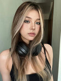 Load image into Gallery viewer, Princess Kuku [Meigao ABC] new small lace American Asian wind gray gold highlight dyed long straight hair wig