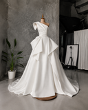 Load image into Gallery viewer, Aveline Minimalist Satin Wedding Dress, Sleek Sheath Bridal Gown with Train image 4