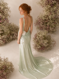 Load image into Gallery viewer, Coralie Boho Wedding Dress, Ethereal Bridal Gown for Outdoor Ceremony image 4