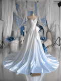 Load image into Gallery viewer, Coralie Off Shoulder Wedding Dress, Modern Corset Bridal Gown with Sculpted Fit image 4