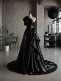 Load image into Gallery viewer, Gracelyn Minimalist Satin Wedding Dress, Sleek Sheath Bridal Gown with Train image 5