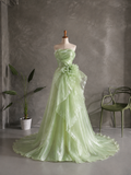 Load image into Gallery viewer, Honora Romantic Lace Wedding Dress, Elegant A-Line Bridal Gown with Soft Train image 3