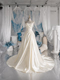 Load image into Gallery viewer, Ivory Strapless Wedding Gown with Sweetheart Neckline, Draped Bodice and Gathered Waist, Elegant Bridal Dress