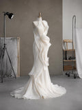 Load image into Gallery viewer, Elegant Ivory Bridal Gown with Refined Silhouette for Romantic Wedding Ceremonies