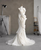 Load image into Gallery viewer, Elegant Ivory Bridal Gown with Refined Silhouette for Romantic Wedding Ceremonies