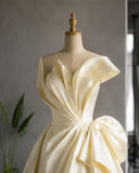 Load image into Gallery viewer, Ivory Sculptural Wedding Gown with Pleated Bodice, Modern Bridal Dress, Made to Measure