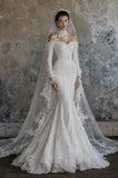 Load image into Gallery viewer, White Bridal Gown with Flowing Train, Elegant Wedding Dress for Formal Ceremony