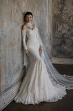 Load image into Gallery viewer, White Bridal Gown with Flowing Train, Elegant Wedding Dress for Formal Ceremony