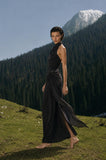 Load image into Gallery viewer, Black Elegant Floor Length Dress, Modern Formal Gown for Gala and Reception