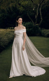 Load image into Gallery viewer, Ivory Bridal Gown with Flowing Train, Elegant Wedding Dress for Formal Ceremony