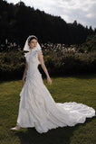 Load image into Gallery viewer, Ivory Bridal Gown with Flowing Train, Elegant Wedding Dress for Formal Ceremony