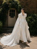 Load image into Gallery viewer, Ivory Bridal Gown with Flowing Train, Elegant Wedding Dress for Formal Ceremony