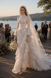 Load image into Gallery viewer, Ivory Formal Bridal Dress with Elegant Train, Romantic Wedding Gown