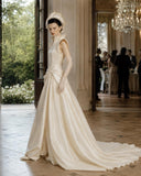 Load image into Gallery viewer, Ivory Bridal Gown with Flowing Train, Elegant Wedding Dress for Formal Ceremony