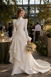 Load image into Gallery viewer, Ivory Statement Wedding Dress with Flowing Skirt and Refined Bridal Silhouette