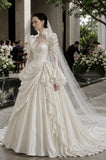Load image into Gallery viewer, Ivory Bridal Gown with Flowing Train, Elegant Wedding Dress for Formal Ceremony