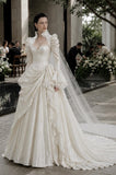 Load image into Gallery viewer, Ivory Bridal Gown with Flowing Train, Elegant Wedding Dress for Formal Ceremony