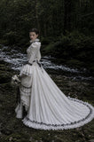 Load image into Gallery viewer, White Bridal Gown with Flowing Train, Elegant Wedding Dress for Formal Ceremony