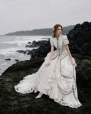 Load image into Gallery viewer, White Bridal Gown with Flowing Train, Elegant Wedding Dress for Formal Ceremony