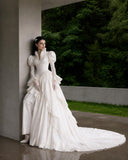 Load image into Gallery viewer, Ivory Bridal Gown with Flowing Train, Elegant Wedding Dress for Formal Ceremony