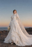 Load image into Gallery viewer, Ivory Bridal Gown with Flowing Train, Elegant Wedding Dress for Formal Ceremony