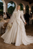 Load image into Gallery viewer, Ivory Formal Bridal Dress with Elegant Train, Romantic Wedding Gown