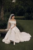 Load image into Gallery viewer, Ivory Bridal Gown with Flowing Train, Elegant Wedding Dress for Formal Ceremony