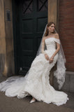 Load image into Gallery viewer, Ivory Formal Bridal Dress with Elegant Train, Romantic Wedding Gown