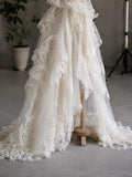 Load image into Gallery viewer, Elegant White Bridal Gown Romantic Wedding Dress Timeless Ceremony Bridal Wear