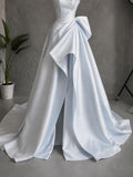 Load image into Gallery viewer, Ivory Bridal Gown Elegant Wedding Dress Romantic Formal Bridal Look