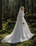 Load image into Gallery viewer, Ivory Bridal Gown with Flowing Train, Elegant Wedding Dress for Formal Ceremony