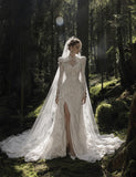 Load image into Gallery viewer, Ivory Bridal Gown with Flowing Train, Elegant Wedding Dress for Formal Ceremony