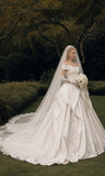 Load image into Gallery viewer, Ivory Classic Bridal Gown with Formal Bridal Look, Wedding Dress for Bridal Portraits