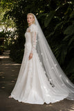 Load image into Gallery viewer, Ivory Romantic Bridal Gown with Formal Bridal Look, Wedding Dress for Wedding Reception