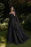 Load image into Gallery viewer, Black Dramatic Bridal Gown with Flowing Train, Wedding Dress for Formal Ceremony