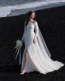 Load image into Gallery viewer, Ivory Classic Bridal Gown with Formal Bridal Look, Wedding Dress for Wedding Reception