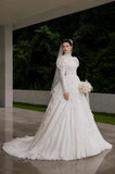 Load image into Gallery viewer, Ivory Elegant Bridal Gown with Flowing Train, Wedding Dress for Elegant Celebration