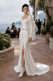 Load image into Gallery viewer, Ivory Classic Bridal Gown with Full-Length Silhouette, Wedding Dress for Elegant Celebration