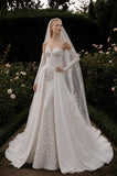Load image into Gallery viewer, Ivory Refined Bridal Gown with Full-Length Silhouette, Wedding Dress for Formal Ceremony