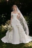 Load image into Gallery viewer, Ivory Classic Bridal Gown with Formal Bridal Look, Wedding Dress for Formal Ceremony