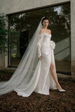 Load image into Gallery viewer, Ivory Elegant Bridal Gown with Graceful Draping, Wedding Dress for Formal Ceremony