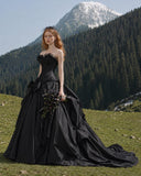 Load image into Gallery viewer, Black Strapless Bridal Gown with Full Skirt, Dramatic Wedding Dress for Outdoor Ceremony