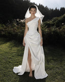 Load image into Gallery viewer, Ivory Graceful Bridal Gown with Ceremony Style, Wedding Dress for Formal Ceremony