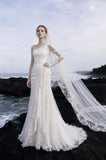 Load image into Gallery viewer, Ivory Elegant Bridal Gown with Flowing Train, Wedding Dress for Garden Wedding
