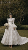 Load image into Gallery viewer, Ivory Romantic Bridal Gown with Full-Length Silhouette, Wedding Dress for Garden Wedding