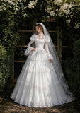 Load image into Gallery viewer, Ivory Elegant Bridal Gown with Full-Length Silhouette, Wedding Dress for Garden Wedding