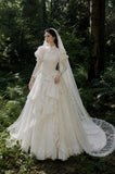 Load image into Gallery viewer, Ivory Classic Bridal Gown with Full-Length Silhouette, Wedding Dress for Garden Wedding