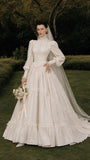 Load image into Gallery viewer, Ivory Refined Bridal Gown with Formal Bridal Look, Wedding Dress for Garden Wedding