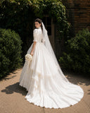 Load image into Gallery viewer, Ivory Graceful Bridal Gown with Formal Bridal Look, Wedding Dress for Garden Wedding