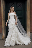 Load image into Gallery viewer, Ivory Formal Bridal Dress with Elegant Train, Romantic Wedding Gown